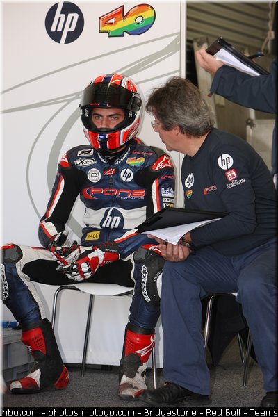 moto2_espargaro_a_004_australie_philip_island_2011