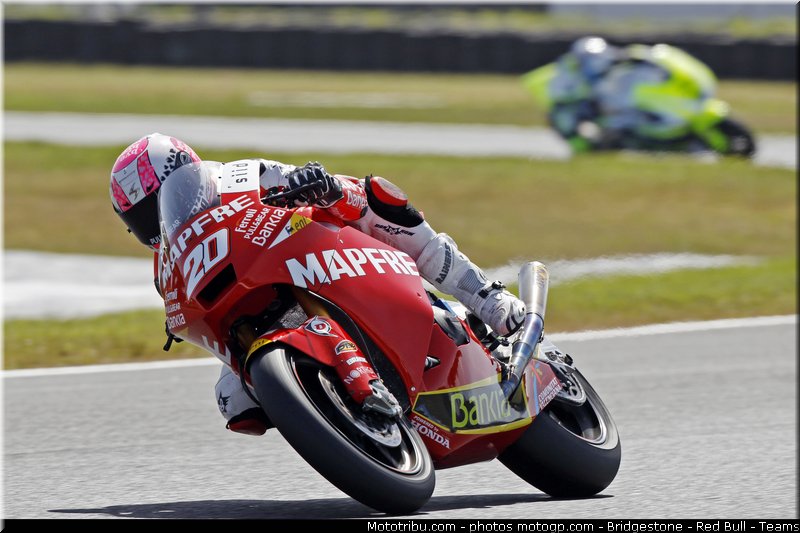 moto2_moreno_009_australie_philip_island_2011