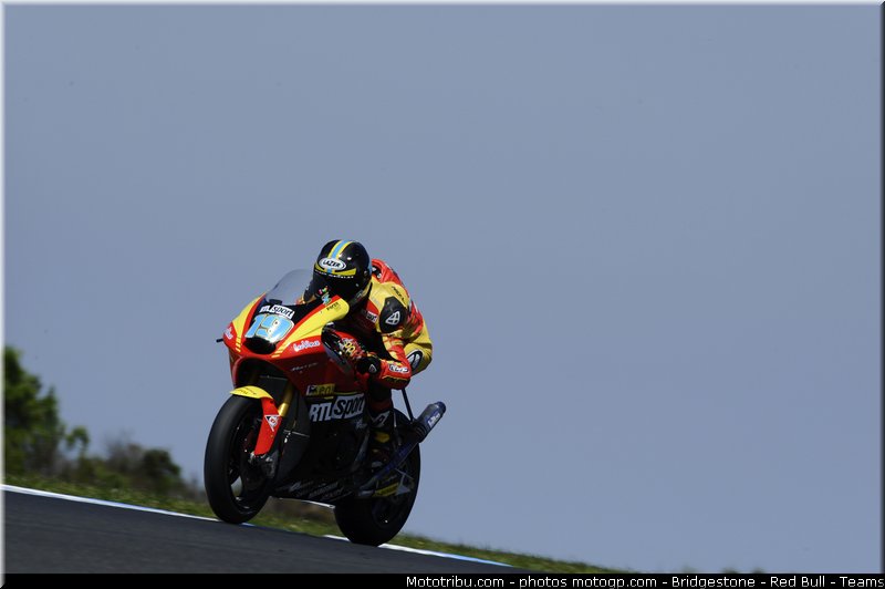 moto2_simeon_002_australie_philip_island_2011