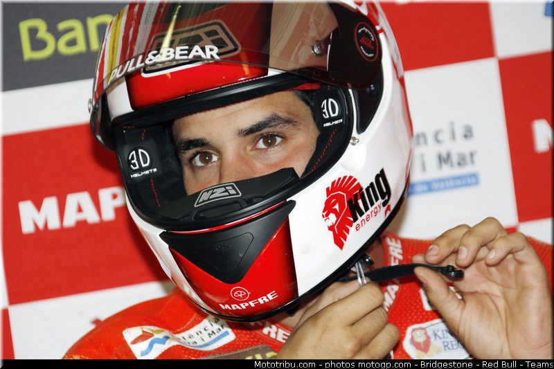 moto2_torres_007_australie_philip_island_2011