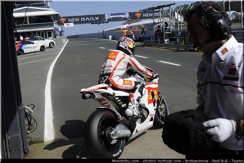 motogp_aoyama_001_australie_philip_island_2011
