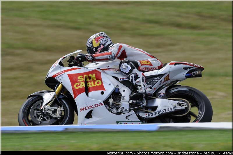 motogp_aoyama_009_australie_philip_island_2011