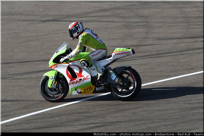 motogp_de_puniet_001_australie_philip_island_2011