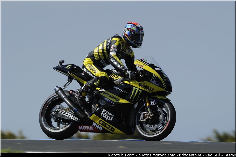 motogp_edwards_007_australie_philip_island_2011