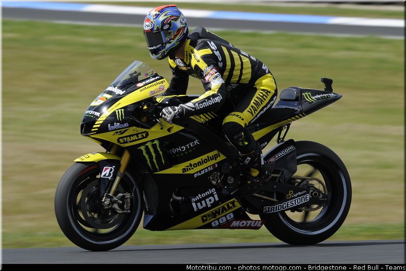 motogp_edwards_012_australie_philip_island_2011