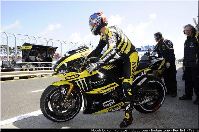 motogp_edwards_015_australie_philip_island_2011