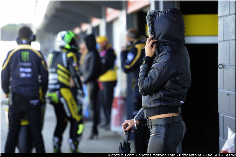 motogp_pitbabe_019_australie_philip_island_2011