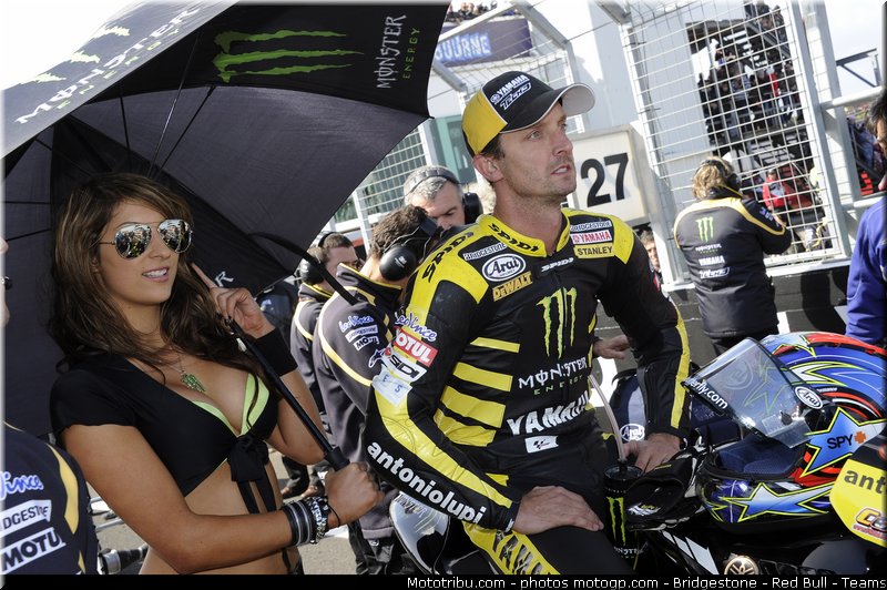motogp_pitbabe_021_australie_philip_island_2011