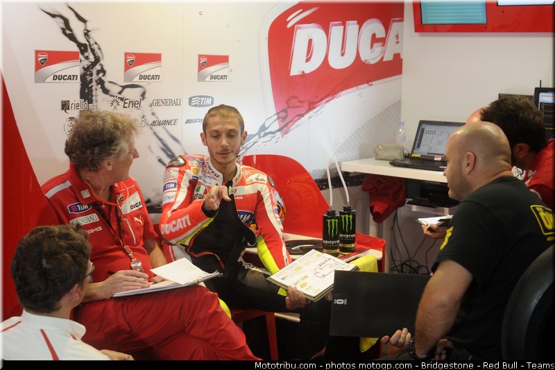 motogp_rossi_003_australie_philip_island_2011