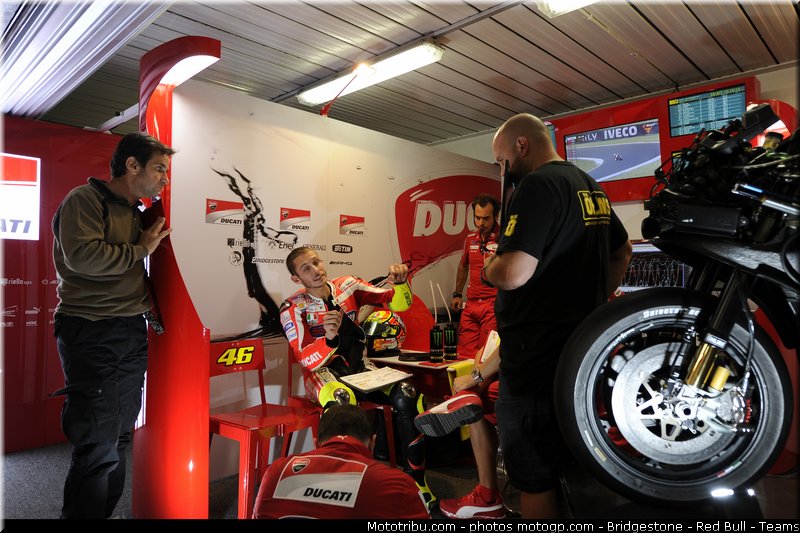 motogp_rossi_004_australie_philip_island_2011