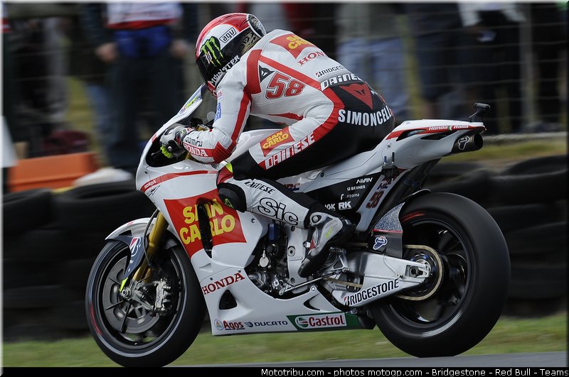 motogp_simoncelli_012_australie_philip_island_2011