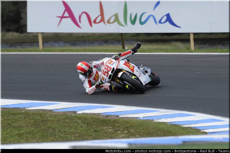 motogp_simoncelli_018_australie_philip_island_2011