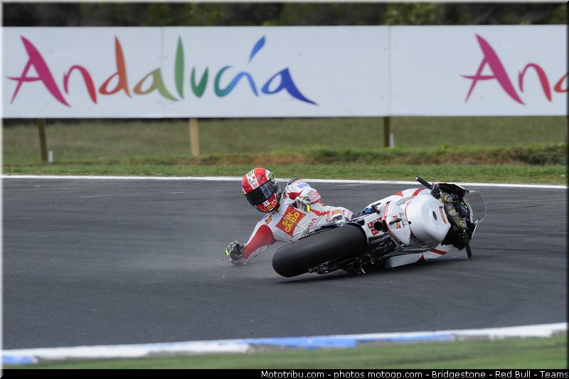 motogp_simoncelli_025_australie_philip_island_2011