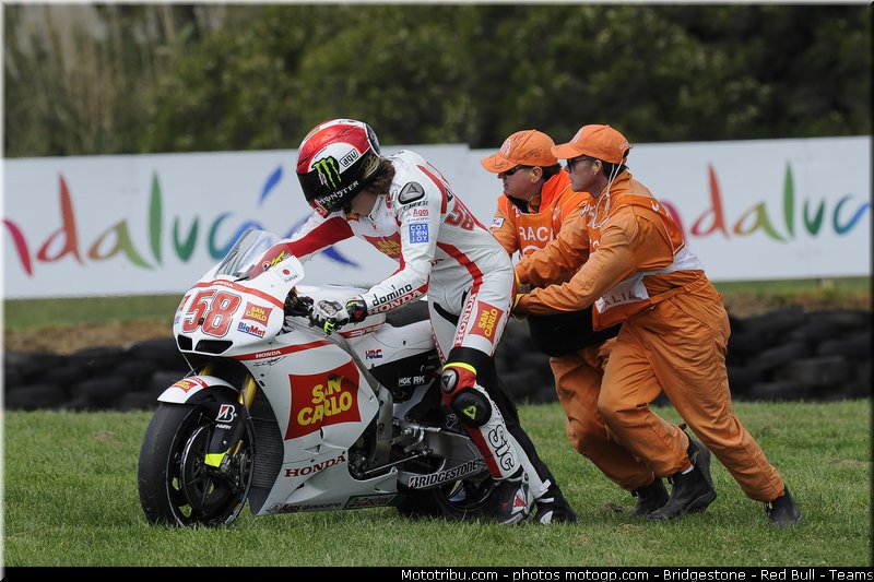 motogp_simoncelli_045_australie_philip_island_2011