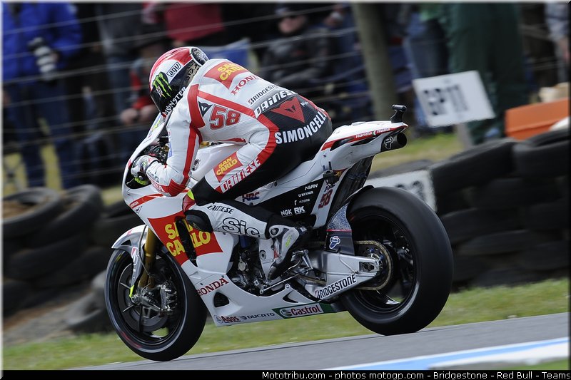 motogp_simoncelli_067_australie_philip_island_2011