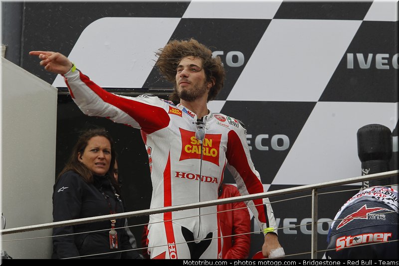motogp_simoncelli_100_australie_philip_island_2011