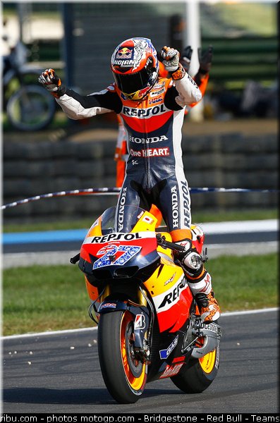 motogp_stoner_064_australie_philip_island_2011