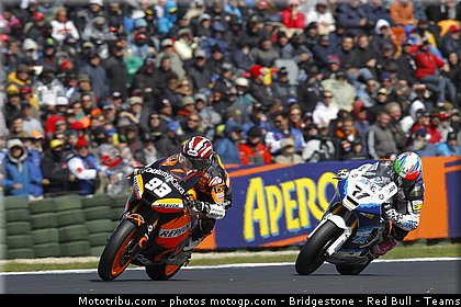 moto2_004_australie_philip_island_2011.jpg