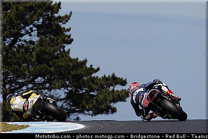 moto2_008_australie_philip_island_2011.jpg