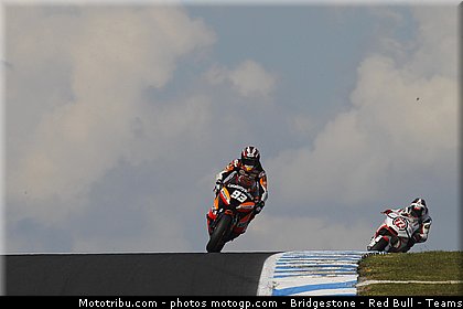 moto2_013_australie_philip_island_2011.jpg