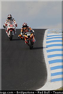 moto2_015_australie_philip_island_2011.jpg