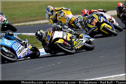 moto2_045_australie_philip_island_2011.jpg