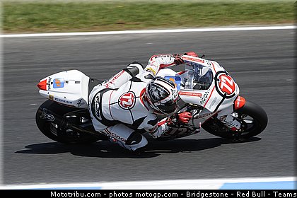 moto2_takahashi_004_australie_philip_island_2011.jpg