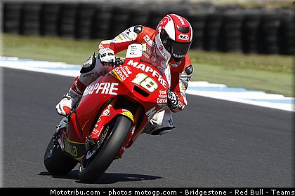 moto2_torres_003_australie_philip_island_2011.jpg