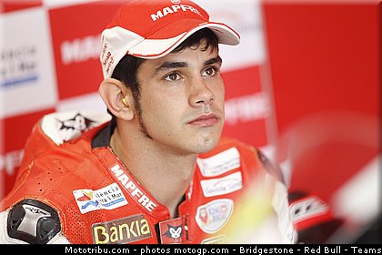 moto2_torres_004_australie_philip_island_2011.jpg