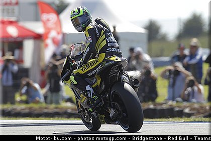 motogp_crutchlow_002_australie_philip_island_2011.jpg