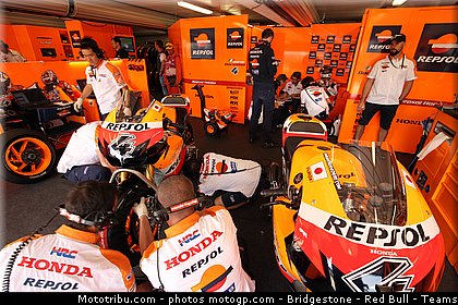 motogp_dovizioso_003_australie_philip_island_2011.jpg