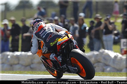 motogp_dovizioso_012_australie_philip_island_2011.jpg