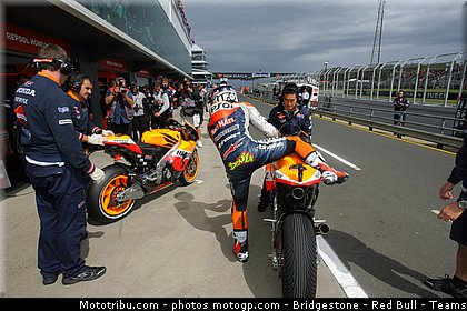 motogp_dovizioso_022_australie_philip_island_2011.jpg