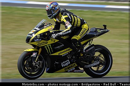 motogp_edwards_012_australie_philip_island_2011.jpg