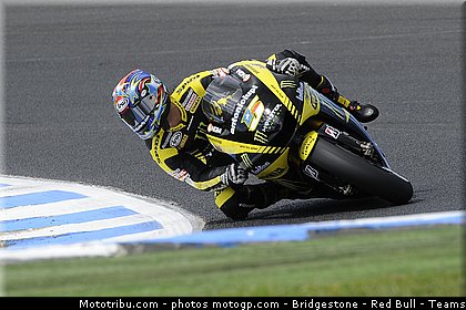 motogp_edwards_013_australie_philip_island_2011.jpg