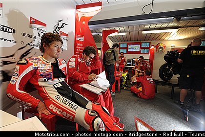 motogp_hayden_004_australie_philip_island_2011.jpg