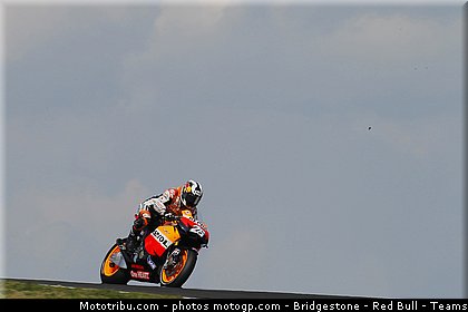motogp_pedrosa_015_australie_philip_island_2011.jpg