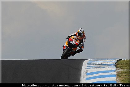 motogp_pedrosa_017_australie_philip_island_2011.jpg