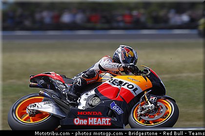 motogp_pedrosa_023_australie_philip_island_2011.jpg