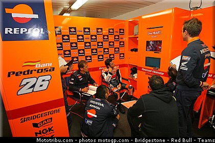 motogp_pedrosa_032_australie_philip_island_2011.jpg