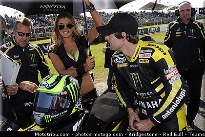 motogp_pitbabe_020_australie_philip_island_2011.jpg