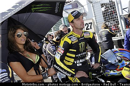 motogp_pitbabe_021_australie_philip_island_2011.jpg