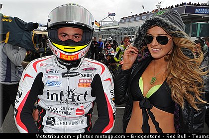 motogp_pitbabe_023_australie_philip_island_2011.jpg