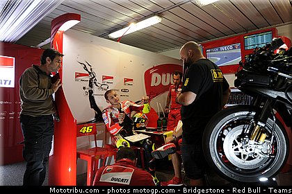 motogp_rossi_004_australie_philip_island_2011.jpg