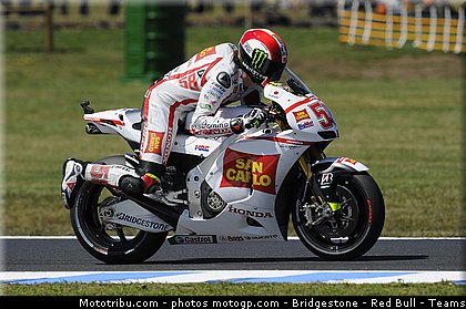 motogp_simoncelli_010_australie_philip_island_2011.jpg