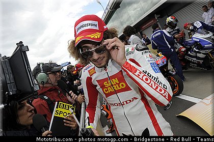 motogp_simoncelli_014_australie_philip_island_2011.jpg