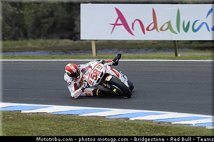 motogp_simoncelli_017_australie_philip_island_2011.jpg