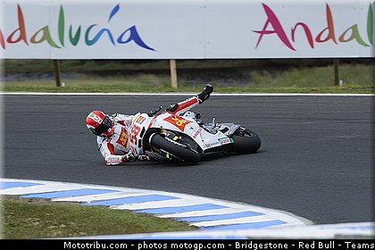 motogp_simoncelli_019_australie_philip_island_2011.jpg