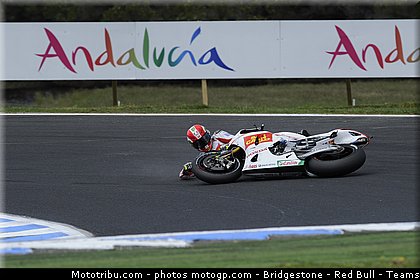 motogp_simoncelli_022_australie_philip_island_2011.jpg