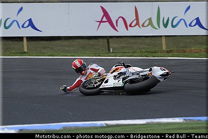 motogp_simoncelli_023_australie_philip_island_2011.jpg